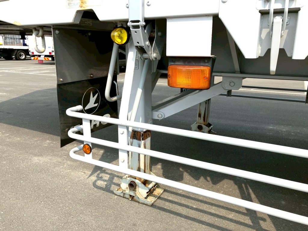 脚は手動式です。|東邦  TF36H2C3改の写真23