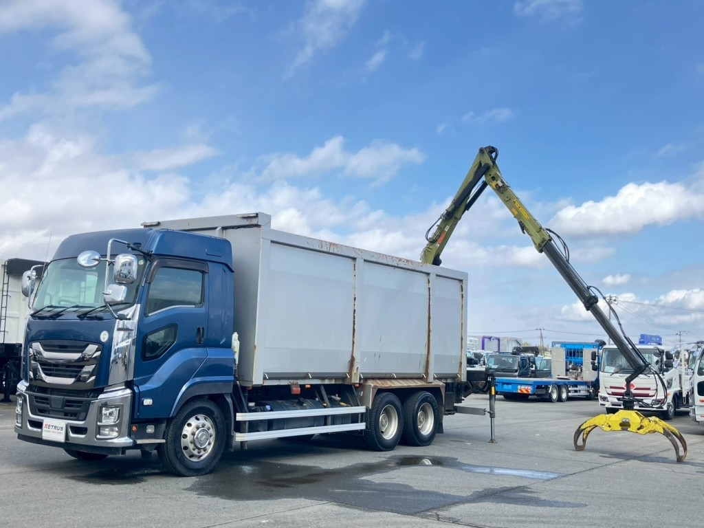 いすゞ ギガ 2PG-CYZ77CMの写真1