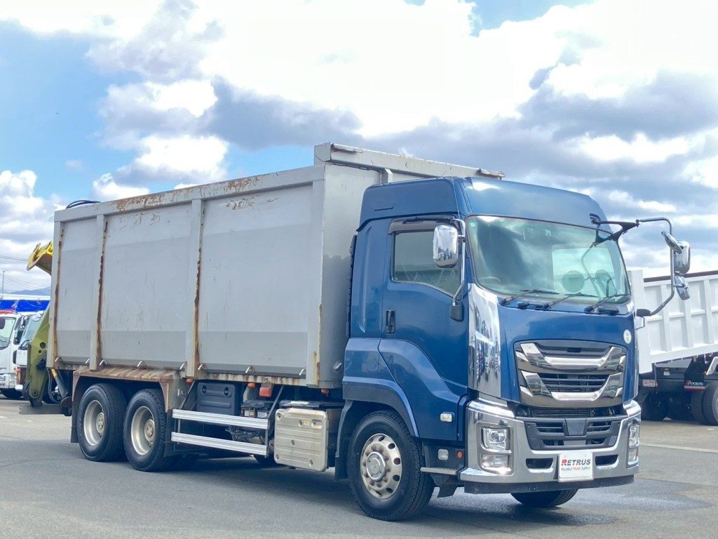 いすゞ ギガ 2PG-CYZ77CMの写真2