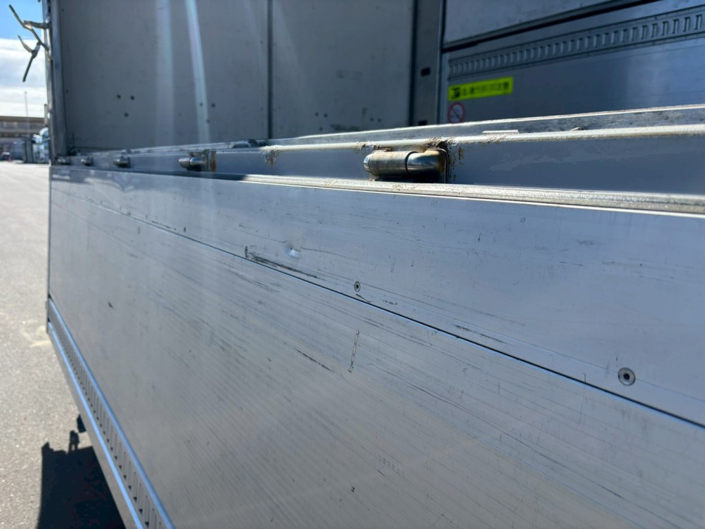 運転席側アオリ内側にヘコミ傷あります。|東邦  TF36H2C3改の写真38