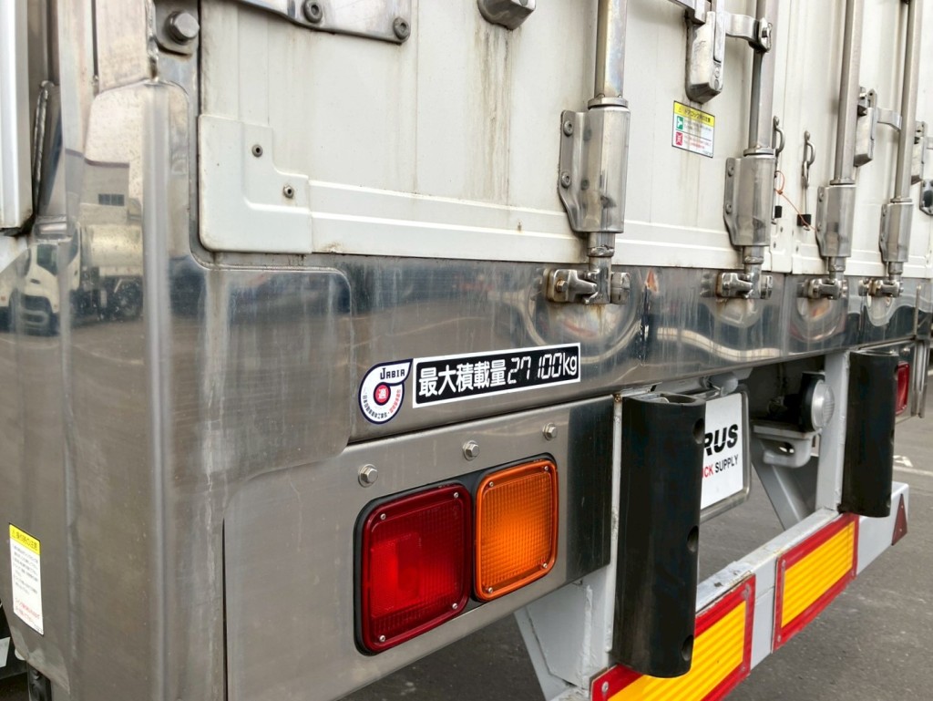 リヤレール、ハンマーロック周りに当たり跡・ヘコミがあります。|東邦  TF36H2C3改の写真36