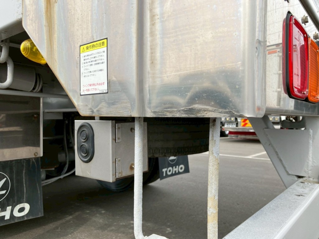 左後方にキズ・ヘコミがあります。|東邦  TF36H2C3改の写真38