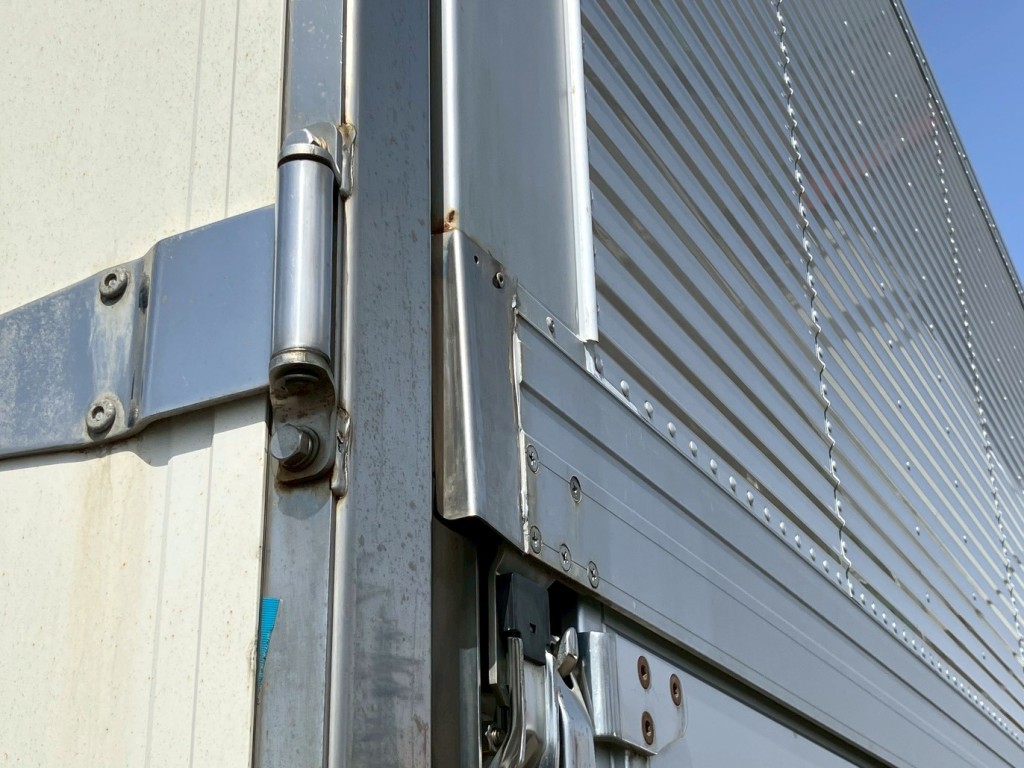 右羽根後方に少し曲がりがあります。|東邦  TF36H2C3改の写真30