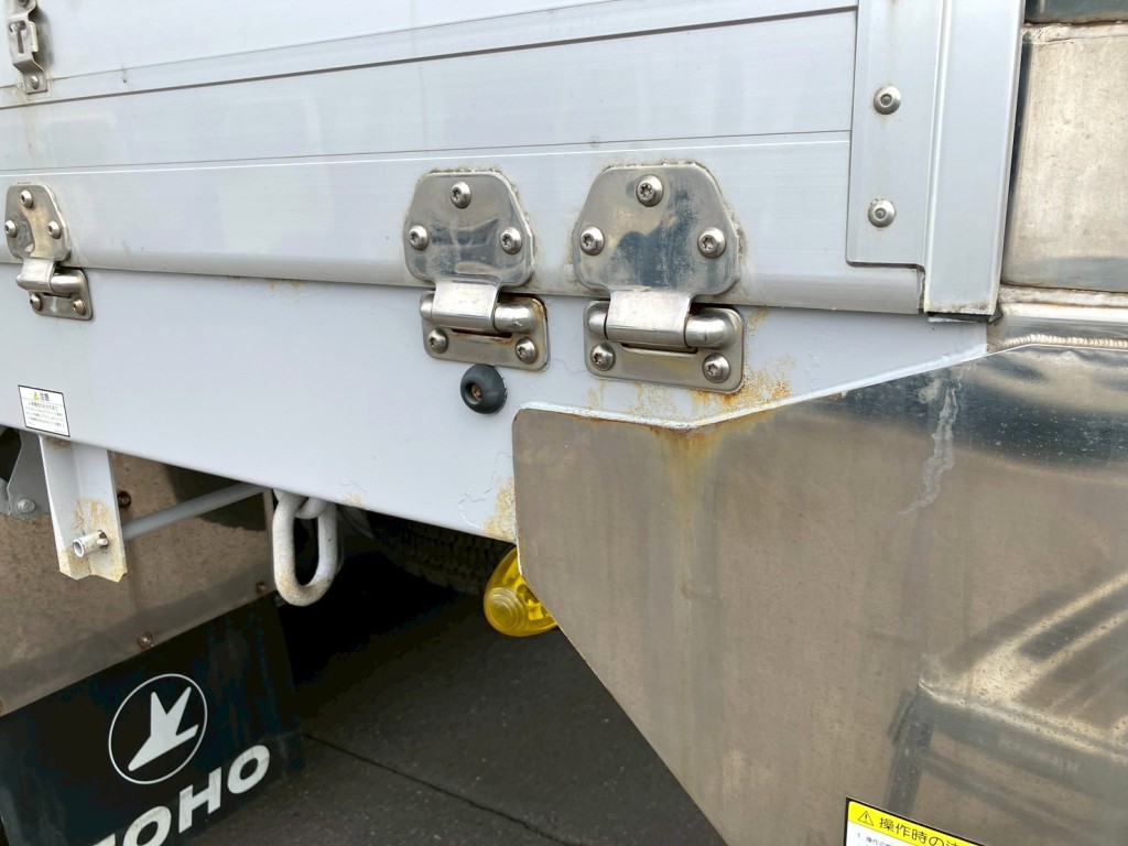 サイドレールに錆びがあります。|東邦  TF36H2C3改の写真36