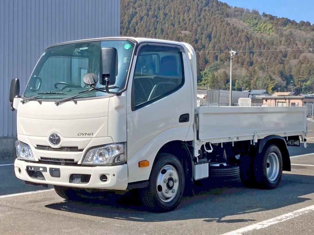 トヨタ カゼット 2RG-XZC605(2WD)の写真1