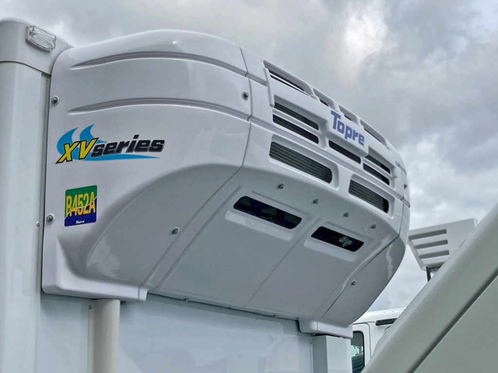 冷凍機です。(直冷式)|三菱 キャンター 2RG-FBAV0(2WD)の写真17