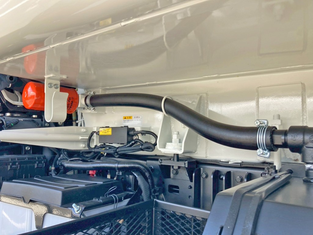 シャーシの状態です。|日野 デュトロ 2KG-XZU605X(2WD)の写真6