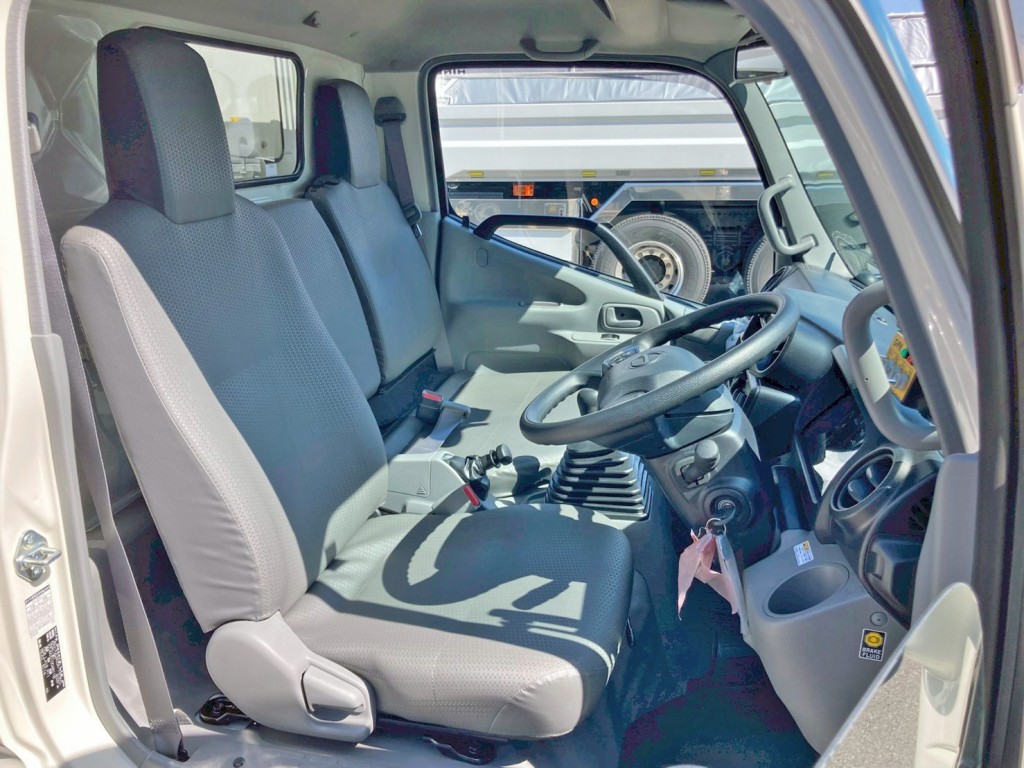 日野 デュトロ 2KG-XZU605X(2WD)の写真7