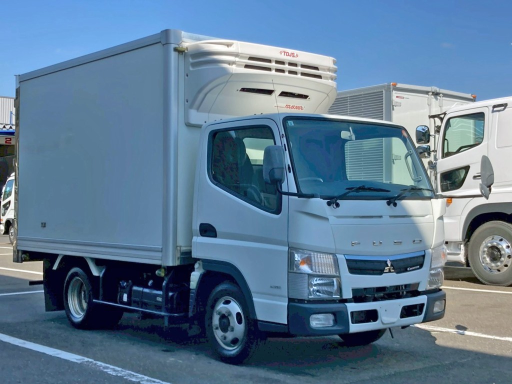 三菱 キャンター TPG-FBA20(2WD)の写真2