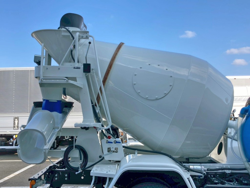 ドラムの外観状態です。(運転席側)|いすゞ フォワード 2PG-FRR90S4(2WD)の写真14