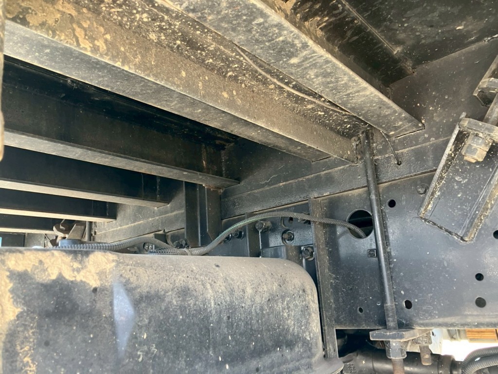 シャーシとネタの状態です。|三菱 ファイター 2KG-FK62F(2WD)の写真6