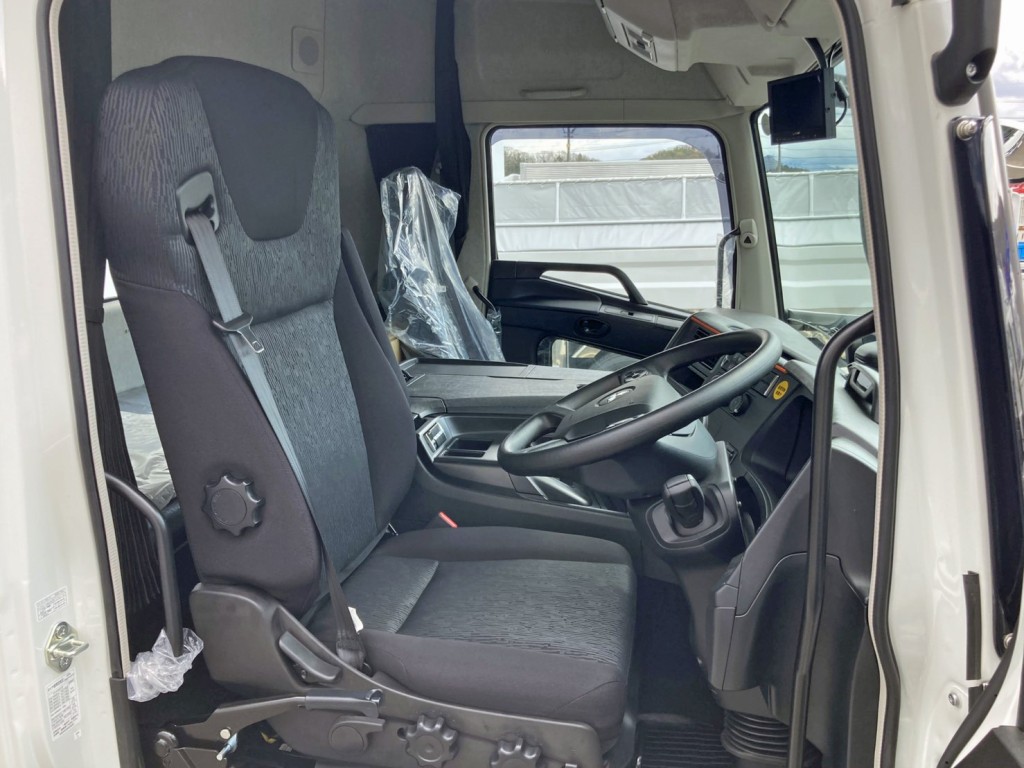 ハイルーフキャビンです。|三菱 スーパーグレート 2PG-FV80VZの写真7