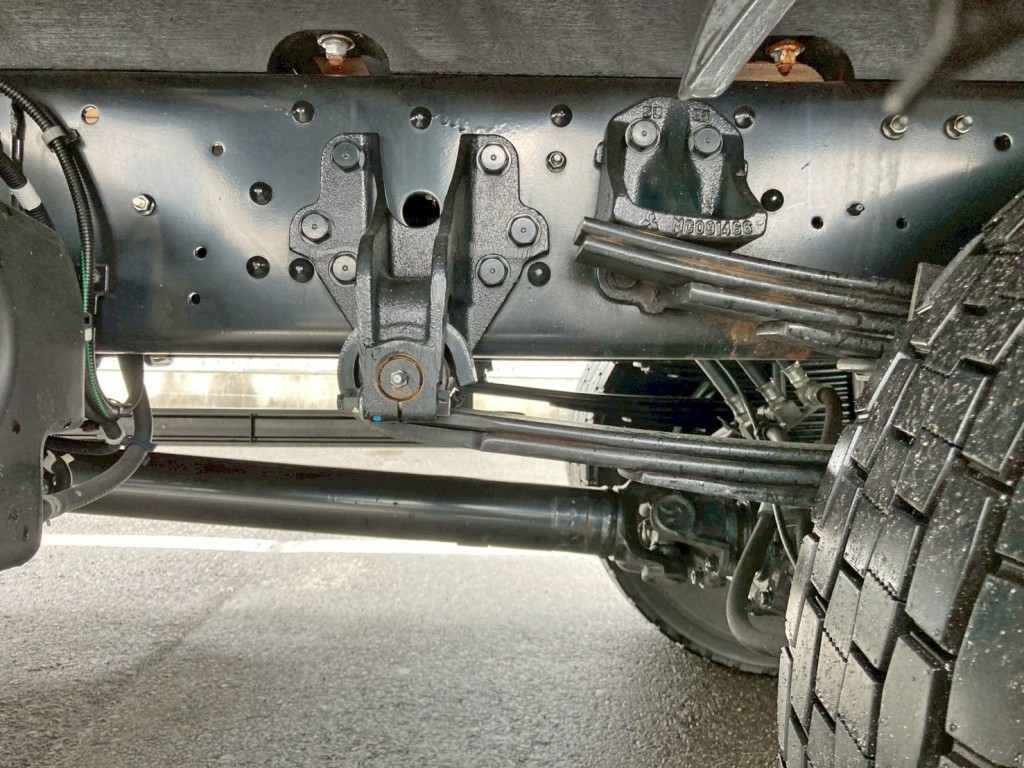 リーフサスです。|三菱 ファイター 2KG-FK62FZの写真5