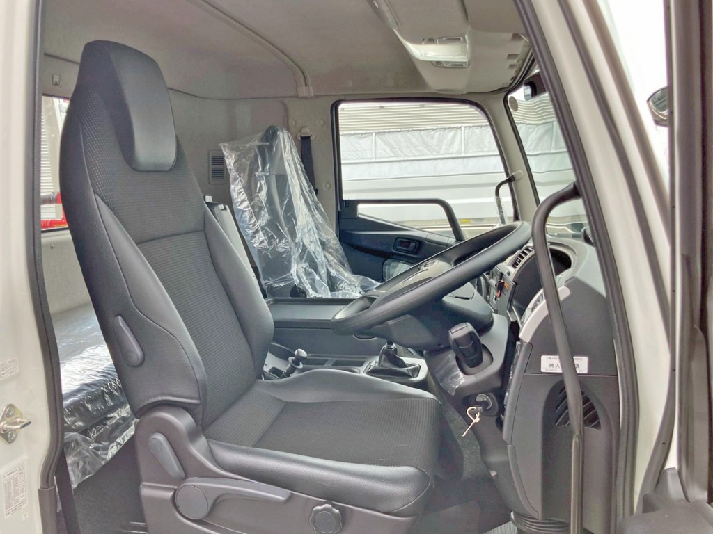 三菱 ファイター 2KG-FK62FZの写真7