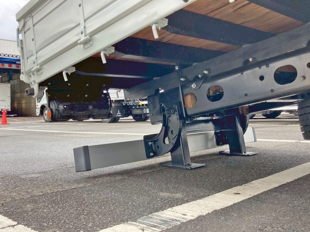 三菱 ファイター 2KG-FK62FZの写真11