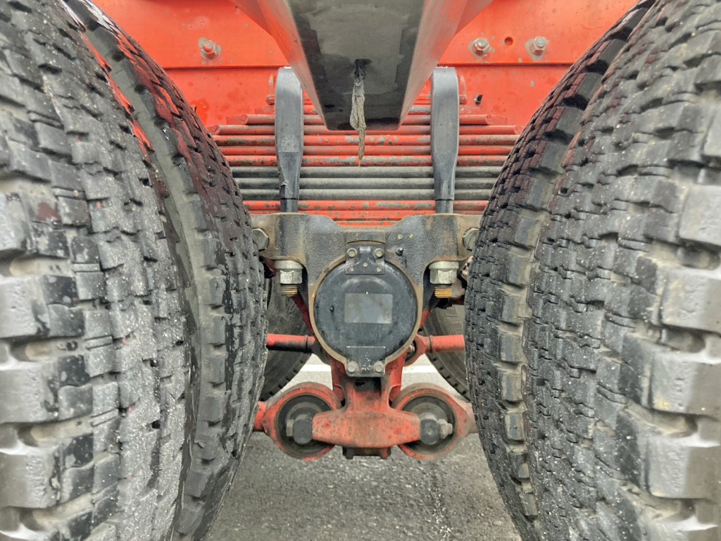 いすゞ ギガ QKG-EXZ52BJの写真7