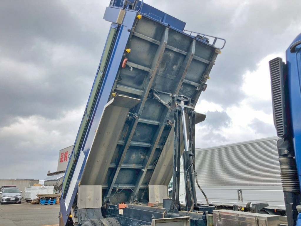 三菱 スーパーグレート QKG-FV60VXの写真18