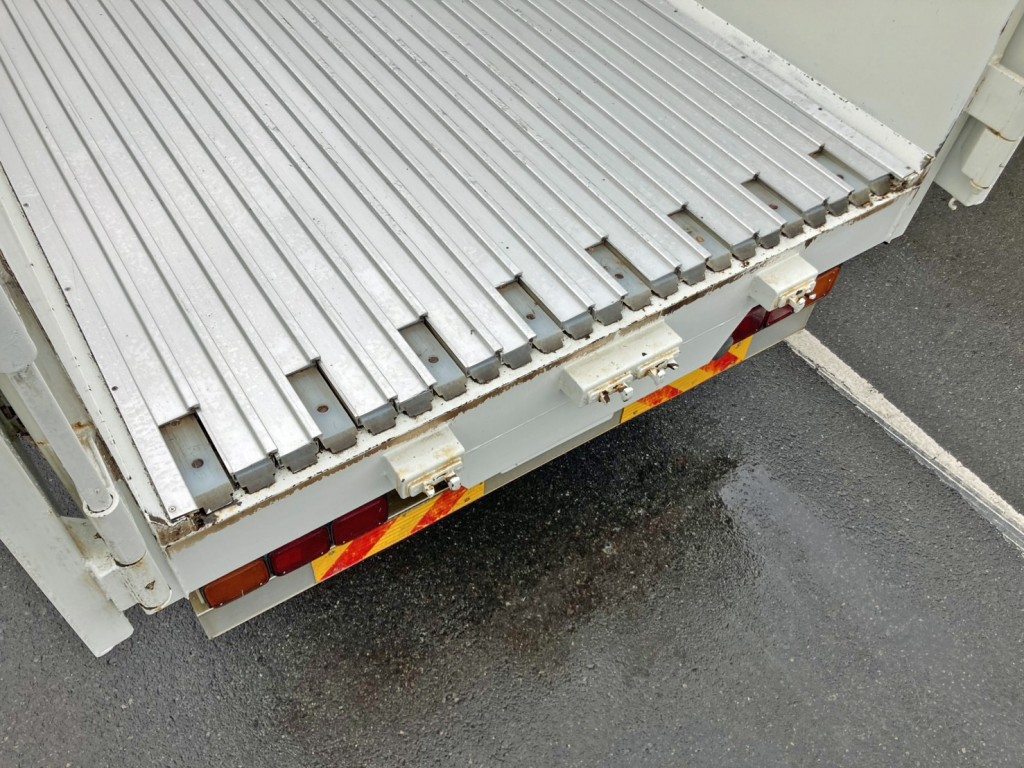 日野 プロフィア QKG-FW1EWEAの写真13