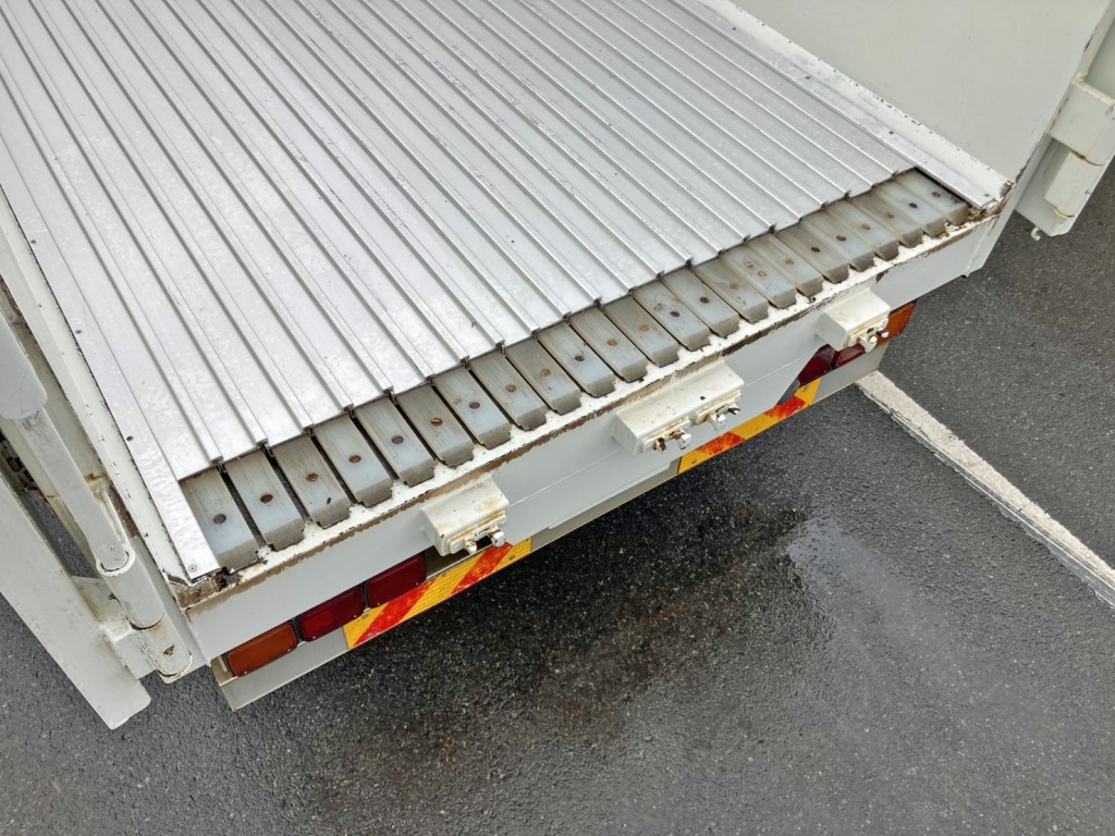 日野 プロフィア QKG-FW1EWEAの写真15