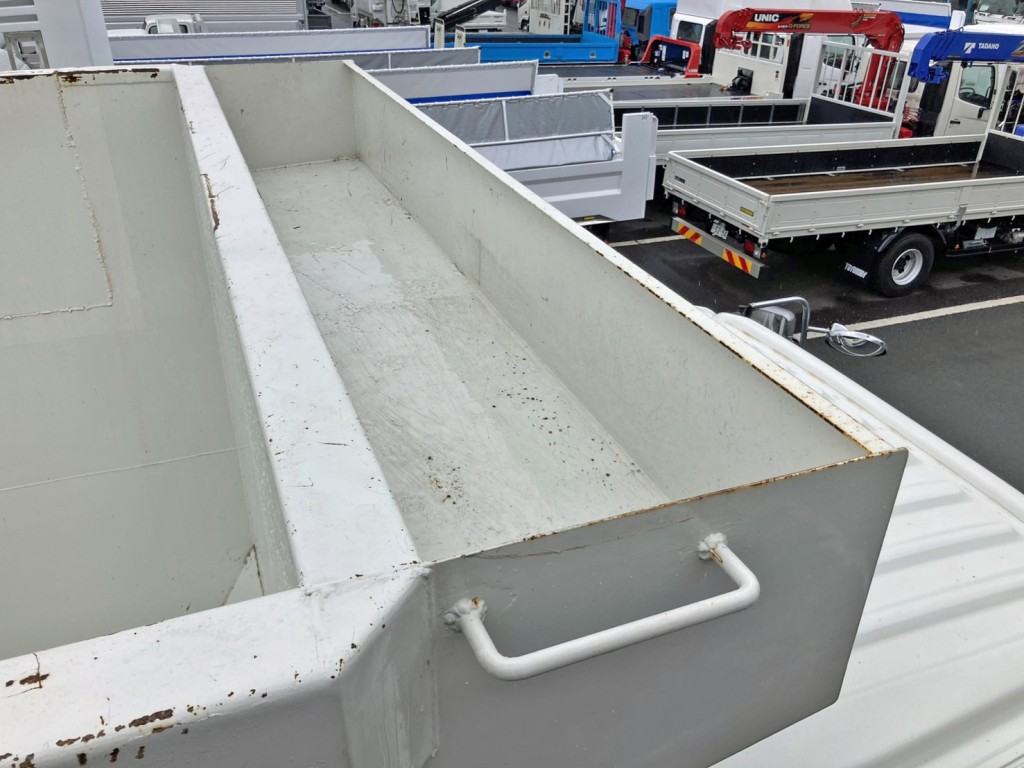 日野 プロフィア QKG-FW1EWEAの写真20