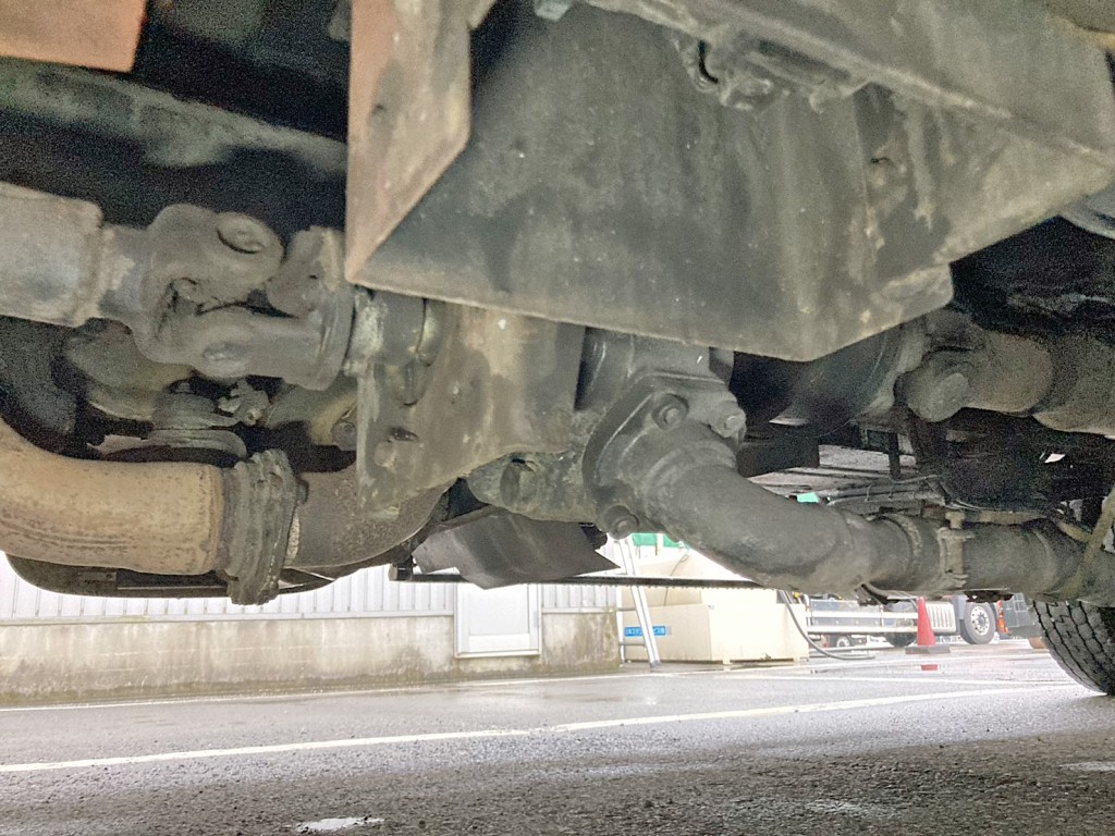 日野 プロフィア QKG-FW1EWEAの写真23