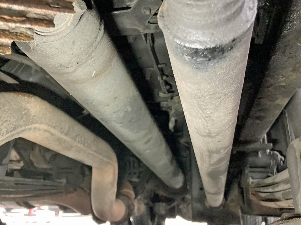 日野 プロフィア QKG-FW1EWEAの写真26