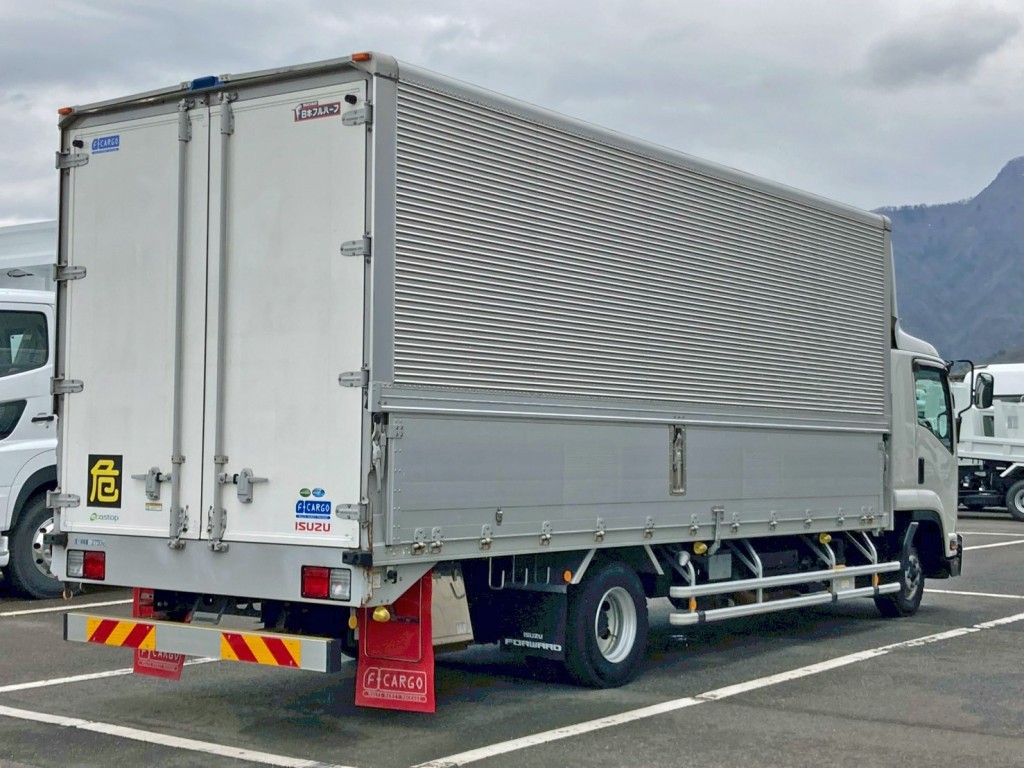 いすゞ フォワード 2RG-FRR90S2(2WD)の写真4