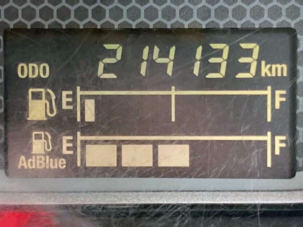 いすゞ フォワード 2RG-FRR90S2(2WD)の写真25