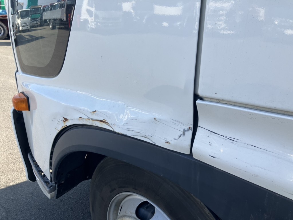 日野 レンジャー 2KG-FD2ABG(2WD)の写真7