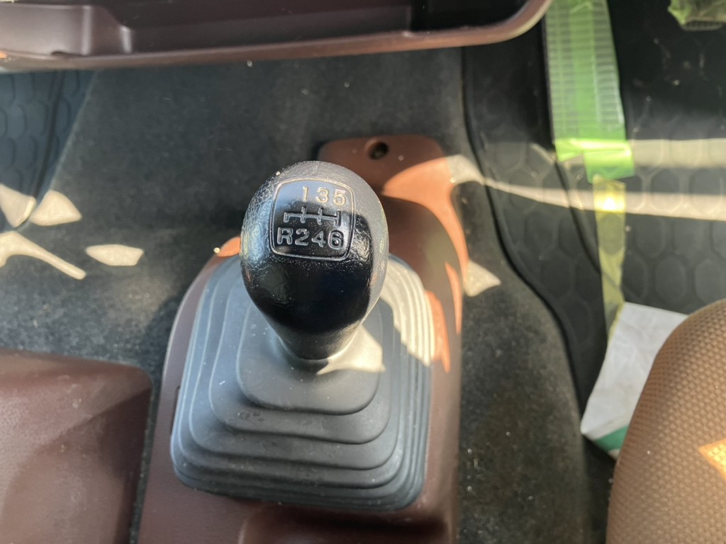 日野 レンジャー 2KG-FD2ABG(2WD)の写真8