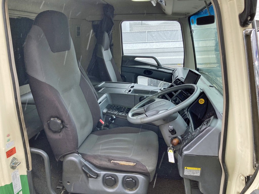 三菱 スーパーグレート QKG-FP54VDRの写真8