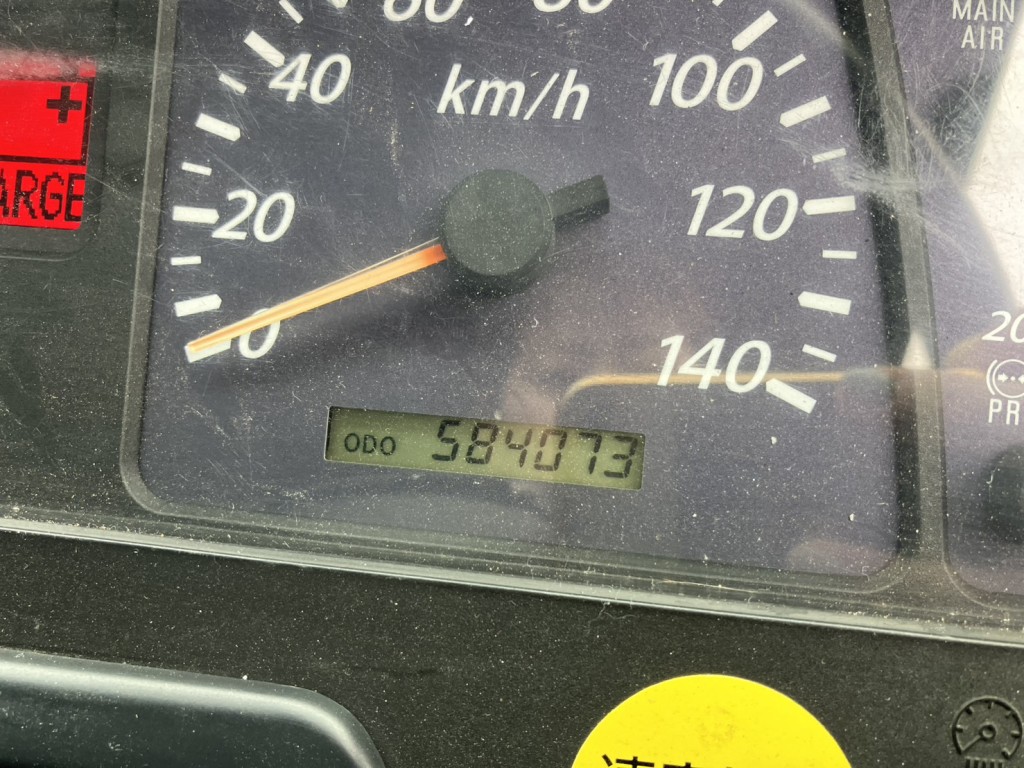 いすゞ ギガ QKG-CYJ77Aの写真8