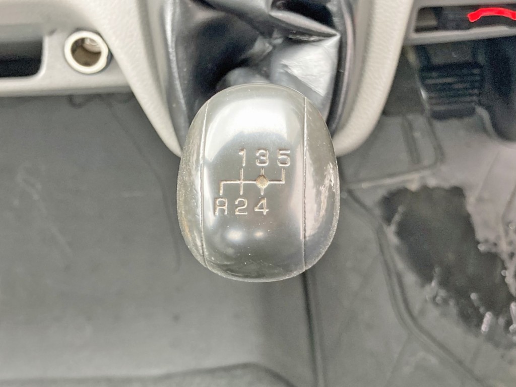 三菱 キャンター TPG-FEB90(2WD)の写真25