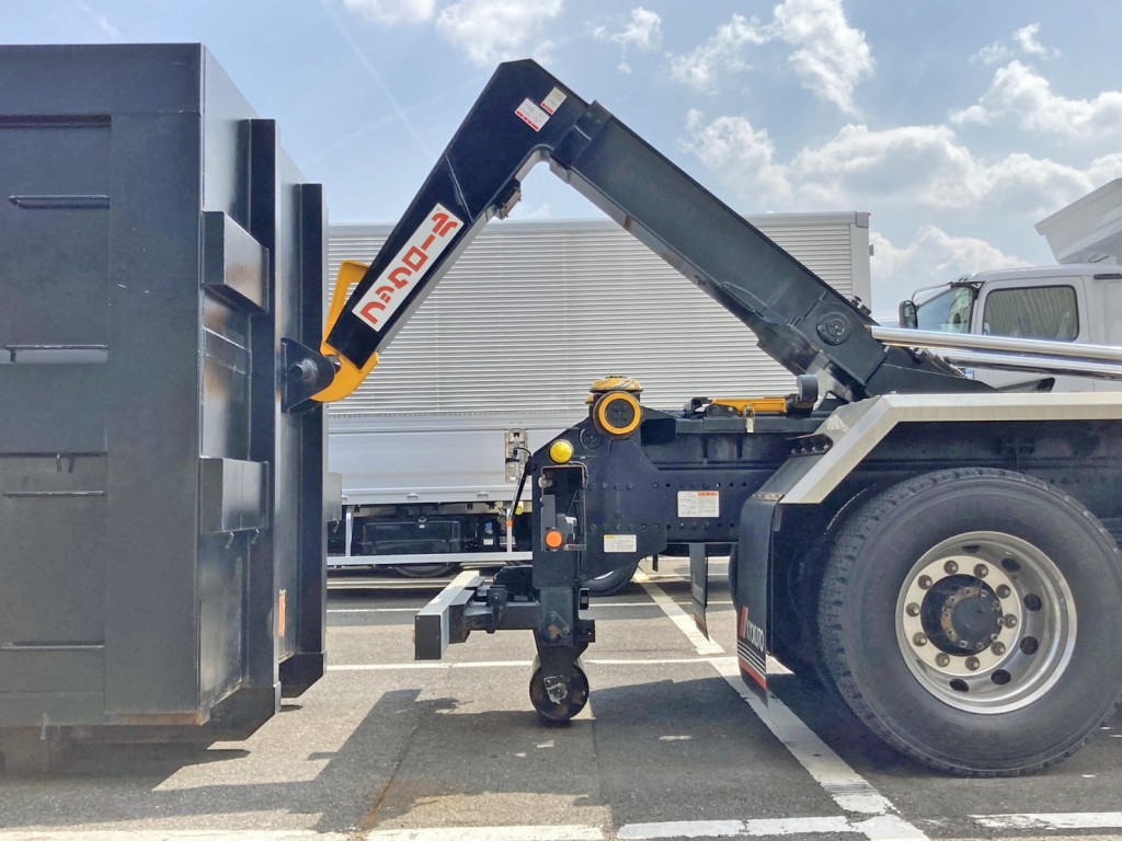 日野 プロフィア 2DG-FS1AJEの写真27