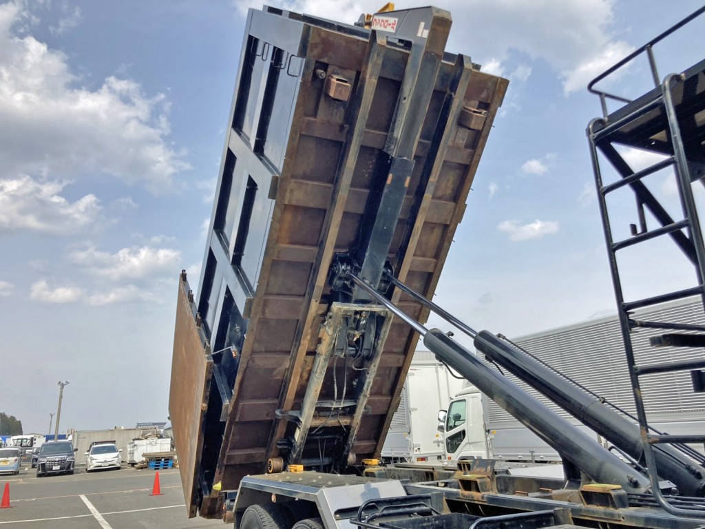 三菱 スーパーグレート 2KG-FV70HYの写真16