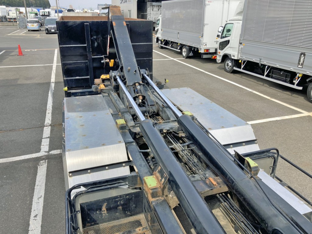 三菱 スーパーグレート 2KG-FV70HYの写真27