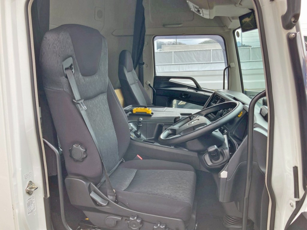 三菱 スーパーグレート 2KG-FV70HYの写真9