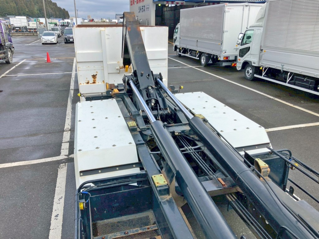 三菱 スーパーグレート 2KG-FV70HYの写真23