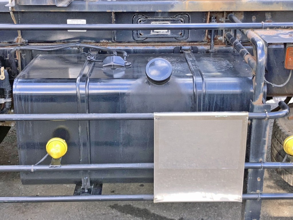 UDトラックス クオン QKG-CW5YLの写真35