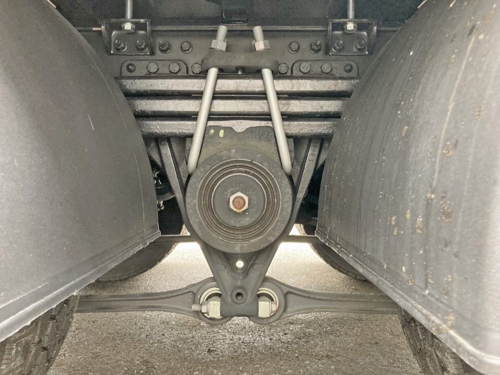 UDトラックス クオン 2RG-CG5FLの写真5