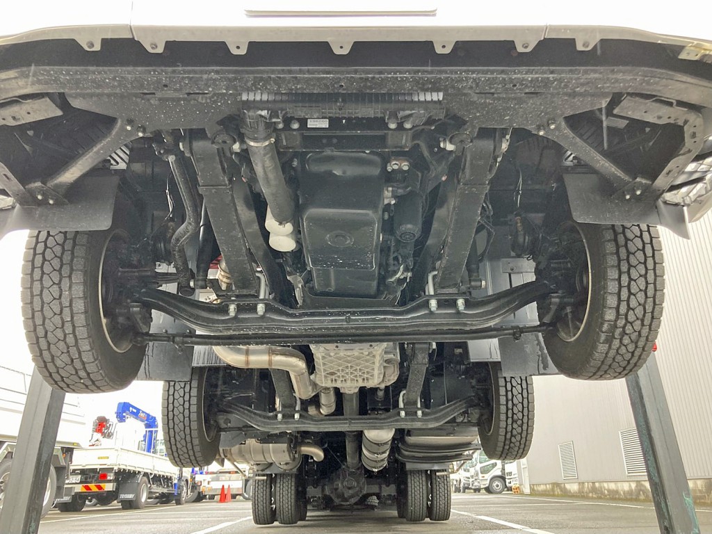 UDトラックス クオン 2RG-CG5FLの写真8