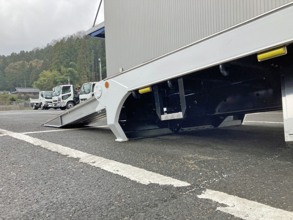 UDトラックス クオン 2RG-CG5FLの写真12