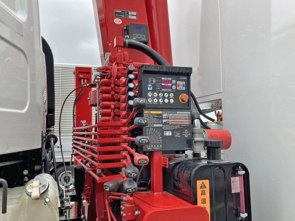 UDトラックス クオン 2RG-CG5FLの写真18