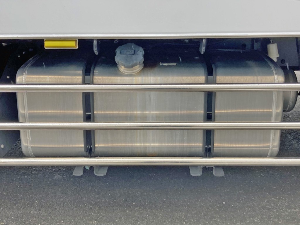 UDトラックス クオン 2RG-CG5FLの写真22