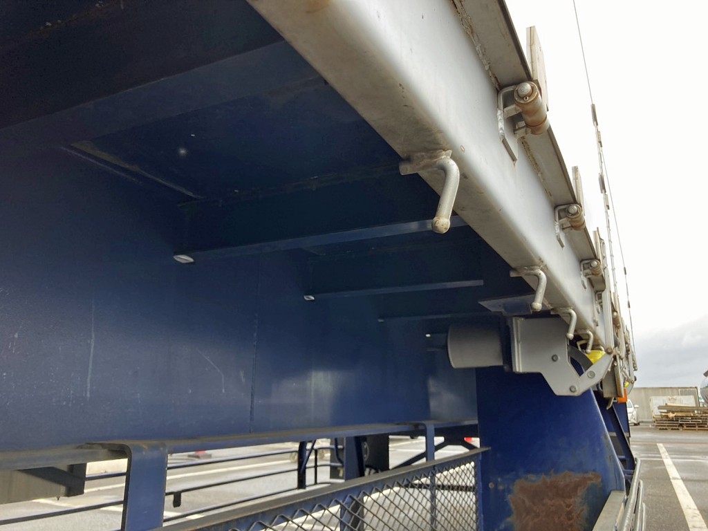 シャーシとネタの状態です。(横ネタは鉄製です)|東邦  TF28H7B2の写真7