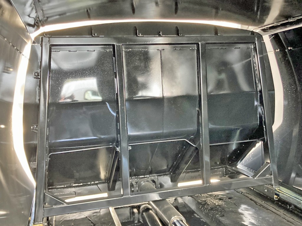 三菱 キャンター 2RG-FEAV0(2WD)の写真12