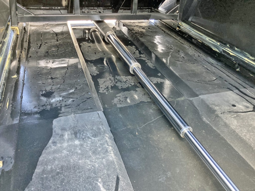 三菱 キャンター 2RG-FEAV0(2WD)の写真13