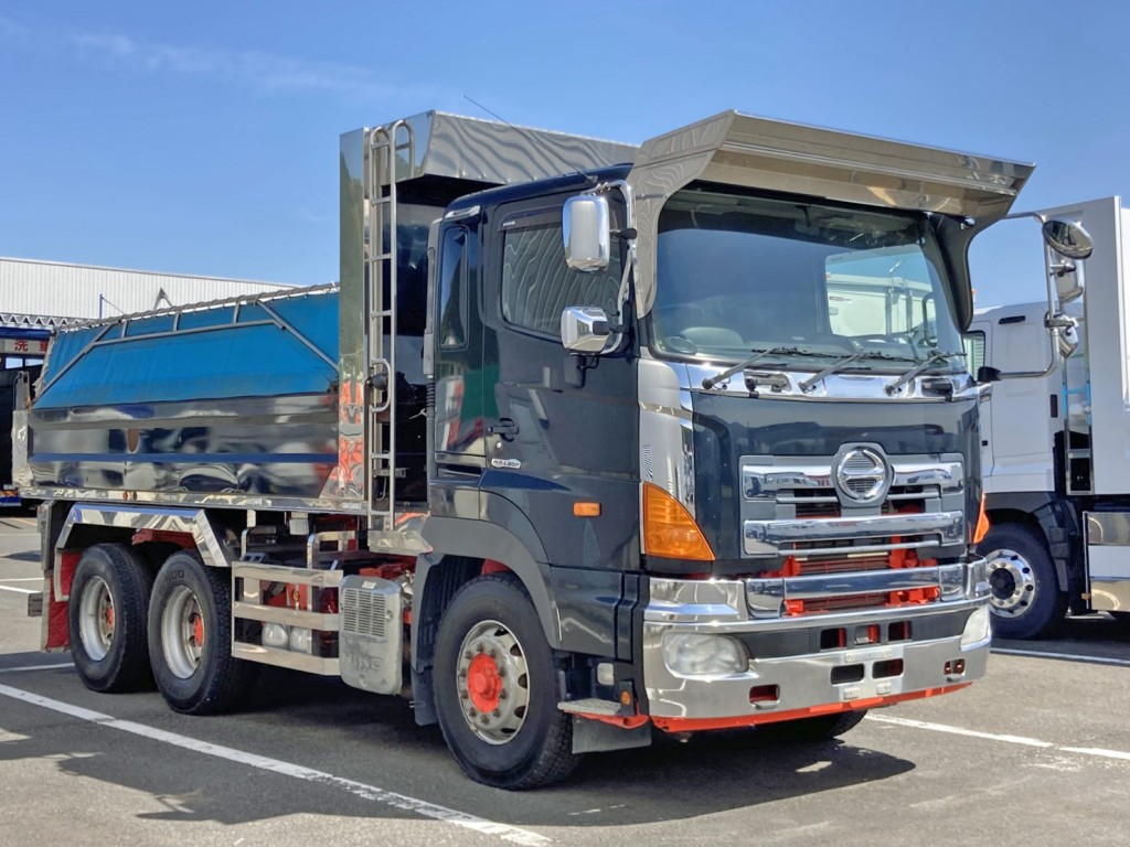 日野 プロフィア QKG-FS1EKAAの写真2