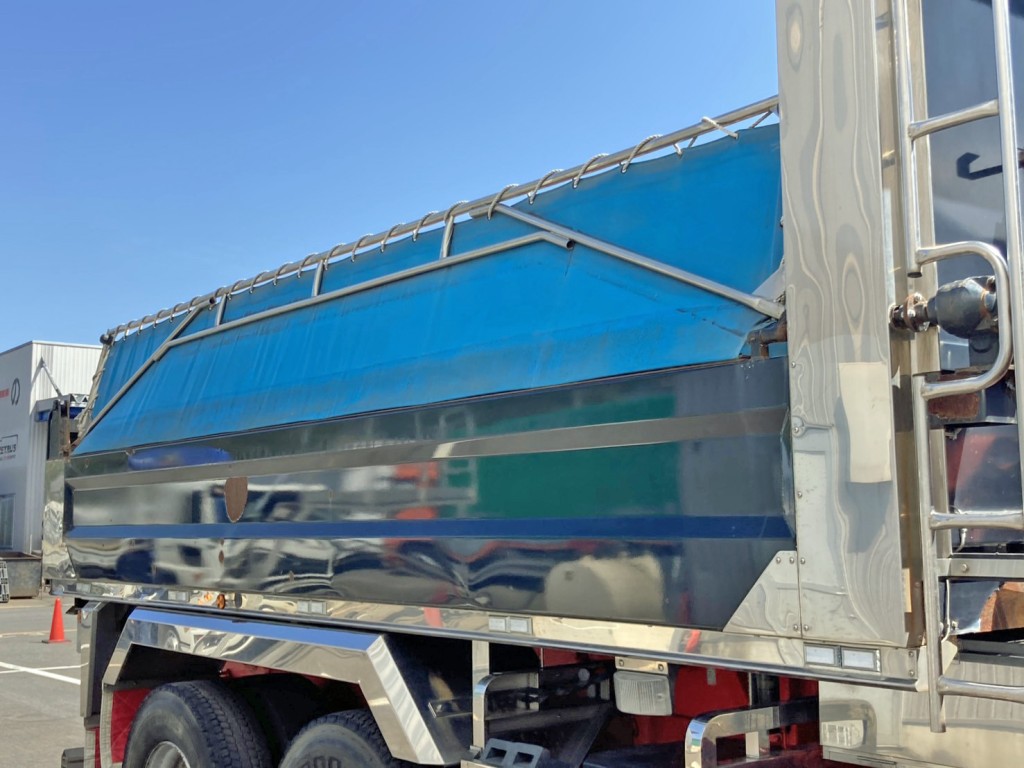 コボレーンの骨組み 及び サイドレールはステンレス製です。|日野 プロフィア QKG-FS1EKAAの写真16