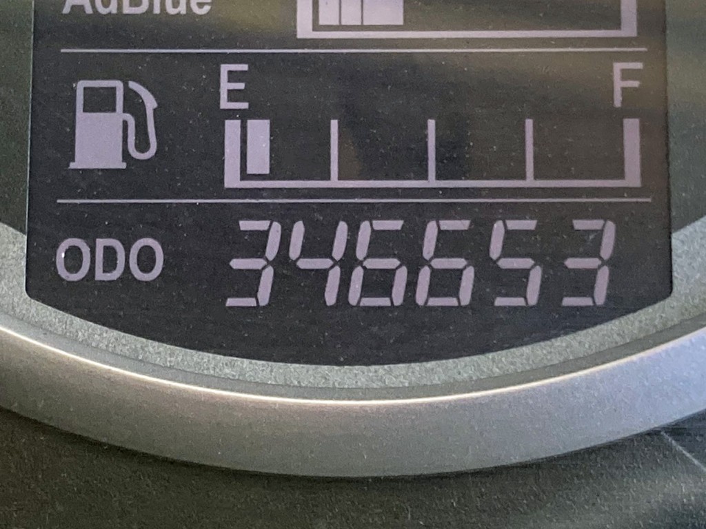 日野 プロフィア QKG-FS1EKAAの写真36